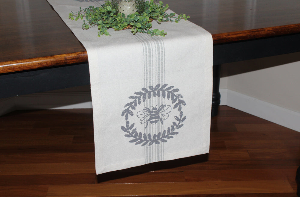 Royalton Bee   Table Runner   - Interiors by Elizabeth